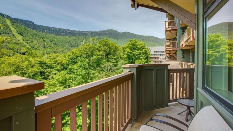 Oost-USA-Vermont-Stowe Mountain Lodge-Kamer-Balkon
