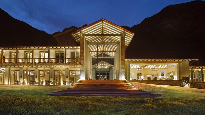 Peru-Heilige-Vallei-Inkaterra-Haciënda-Urubamba-Algemeen-Vooraanzicht-Nacht