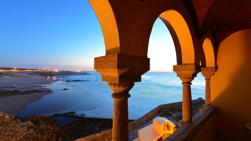 Portugal-Costa-de-Lisboa-Hotel-Fortaleza-do-Guincho-uitzicht