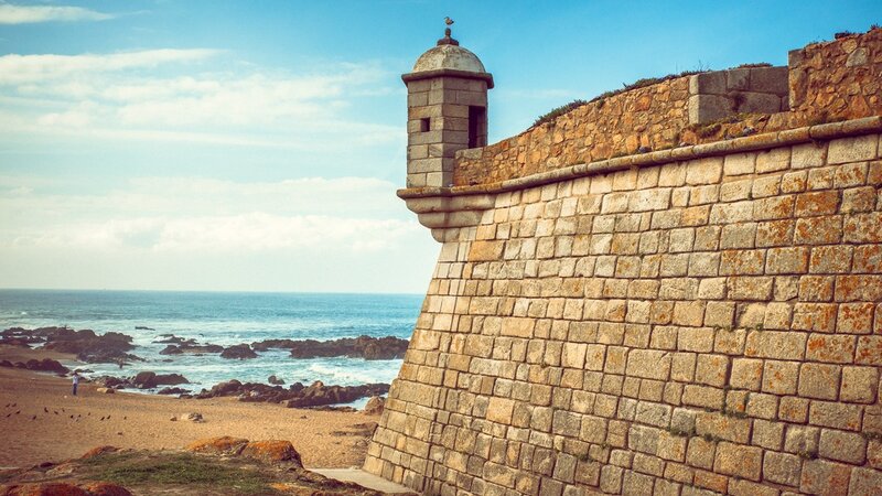 Portugal-Porto-Excursie-Begeleide-fietstocht-Queijo-castle