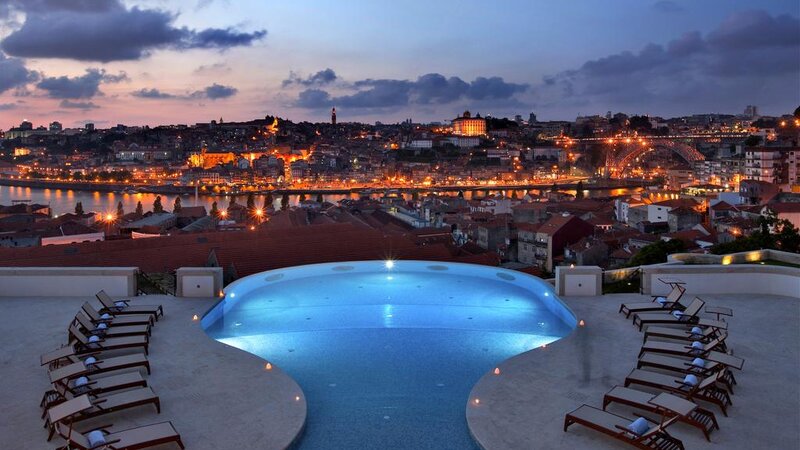 Portugal-Porto-Hotel-The-Yeatman-zwembad1