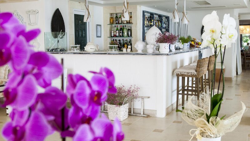 Puglia-Adriatische-kust-Canne Bianche Lifestyle Resort-bar