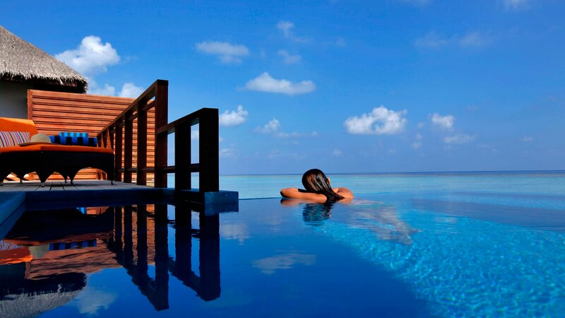 rsz_malediven-south-malé-atoll-velassaru-water-villa-met-zwembad