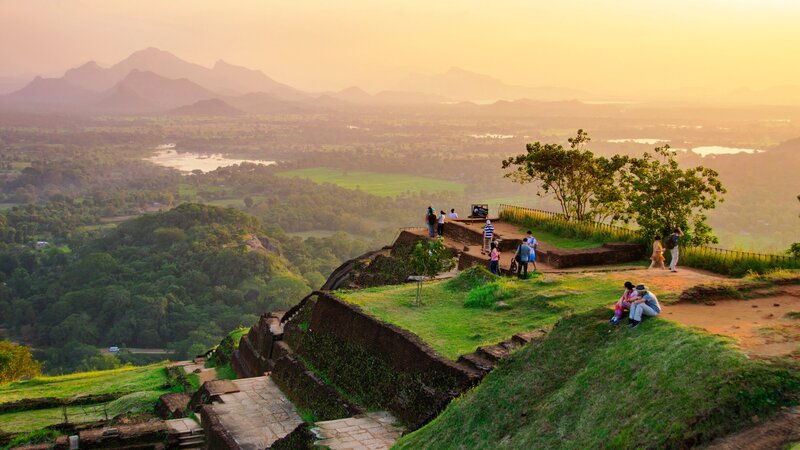 rsz_sri-lanka-culturele-driehoek-excursie-beklimming-sigiriya-rock_2