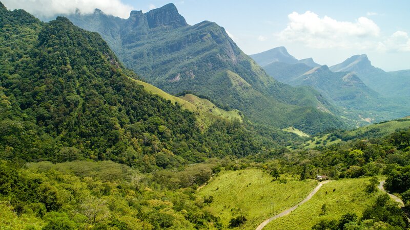 rsz_sri-lanka-knuckles-mountain-range-streek_1