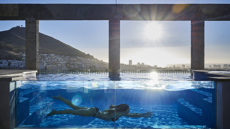 rsz_zuid-afrika-kaapstad-the-silo-zwembad-rooftop