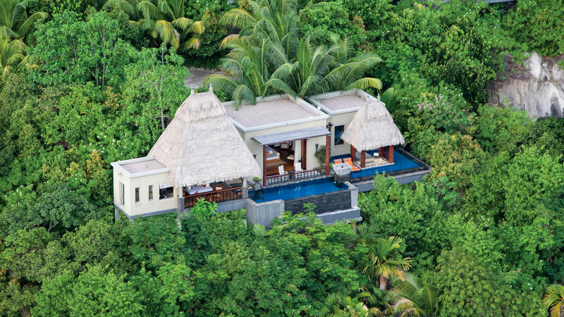 Seychellen-Anantara-Maia-Seychelles-Villas-ocean-view-pool-villa-luchtfoto