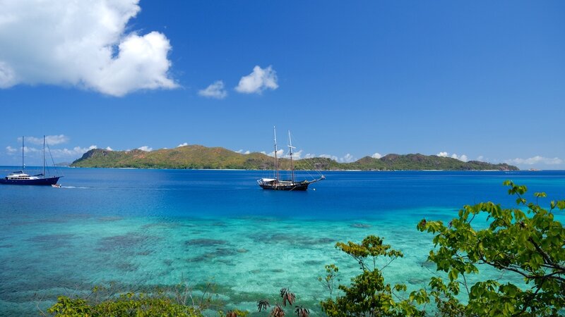 Seychellen-Curieuse-Island-kust-Raymond-Sahuquet-2