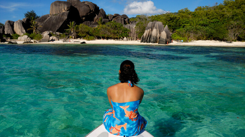 Seychellen-Praslin-algemeen-vrouw-boot