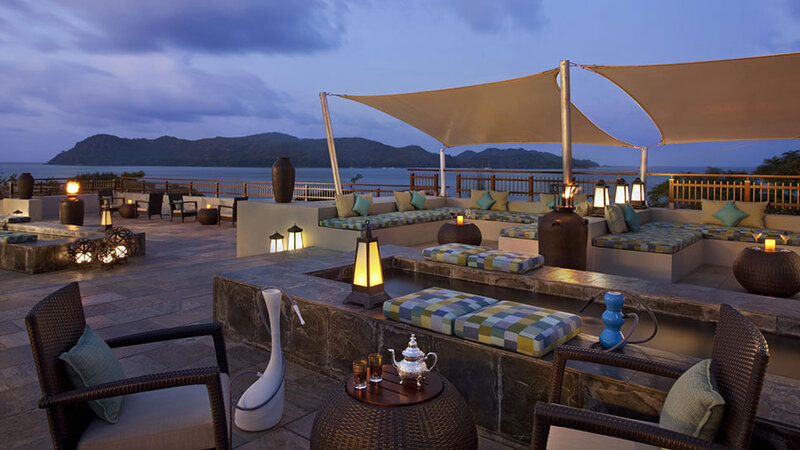 Seychellen-Praslin-Raffles-Praslin-Takamaka-Terrace-&-Shisha-Lounge