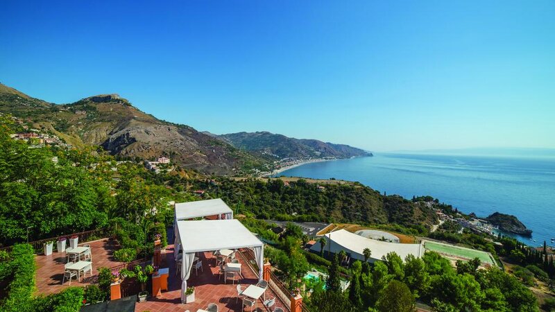 Sicilie-Oost-Sicilie-Taormina-Grand-Hotel-Miramare-luchtfoto