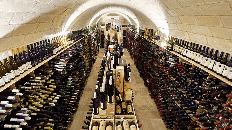 Sicilie-Zuidoost-Ragusa-Locanda-Don-Serafino-wijnkelder