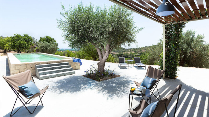 Sicilie-Zuidoost-Sicilie-Country-House-Villadorata-Ulivo-Residence-zwembad