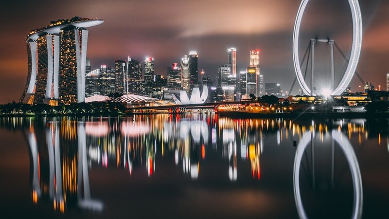 Singapore-city-by-night-1