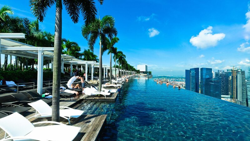 Singapore-Marina-Bay-Sands-Infinity-Pool-2