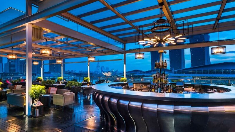 Singapore-The-Fullerton-Bay-bar