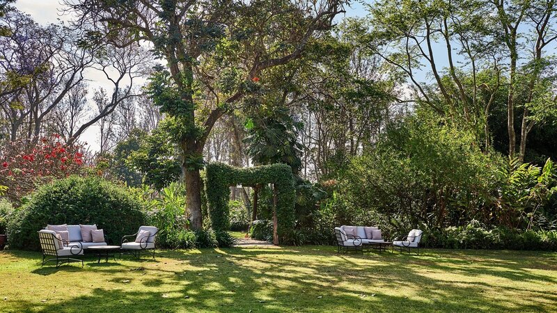 Tanzania-Arusha-legendary-lodge-tuin