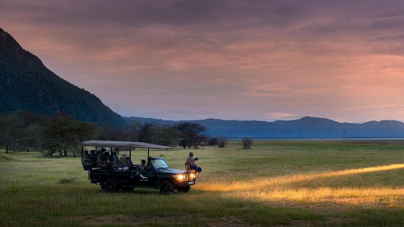 Tanzania-Lake-Manyara-&Beyond-Lake-Manyara-Tree-Lodge-avond-safari