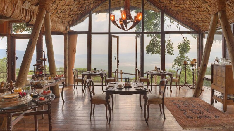 Tanzania-Ngorongoro-Crater-Lodge-restaurant