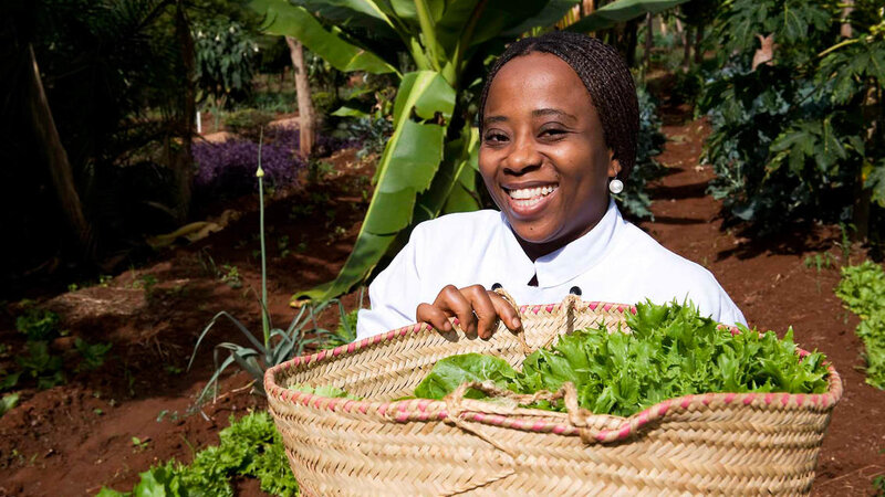 Tanzania-Ngorongoro-Farm House-chef