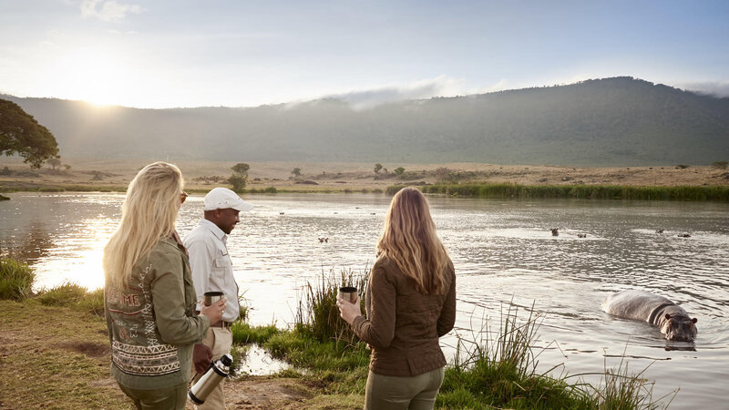 Tanzania-Ngorongoro-Sanctuary-Crater-Camp-wandel-safari-nijlpaard