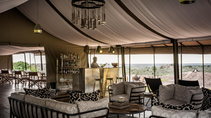 Tanzania-Sanctuary-Kichakani-Serengeti-Camp-bar-2