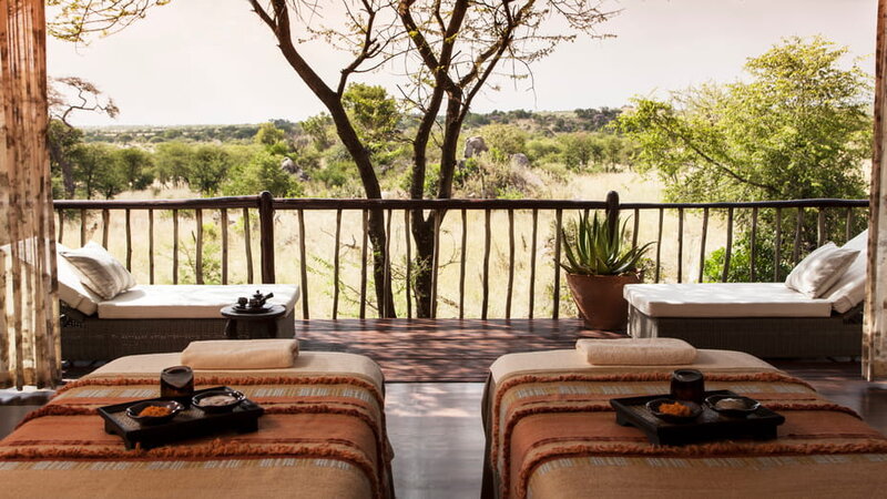 Tanzania-Serengeti NP-Four-Seasons-Safari-Lodge-spa