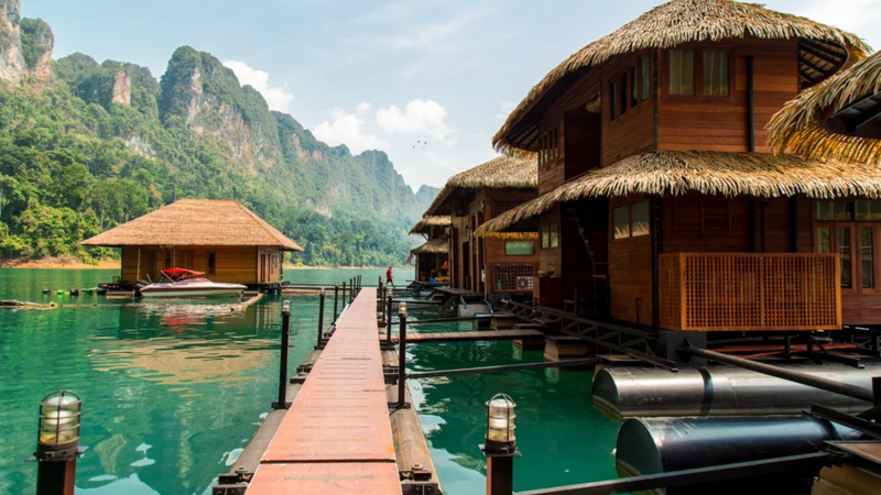 Thailand-Khao-Sok-Hotel-Panvaree-The-Greenery-hutjes1