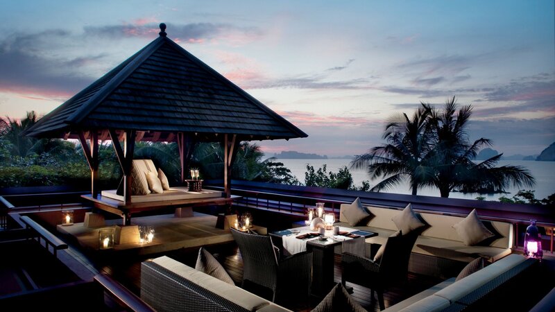 Thailand-Krabi-Hotel-Phulay-Bay-open-air-dining-Chomtawan1