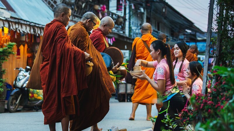 Thailand-Pai-Excursie-Morning-Alms-1