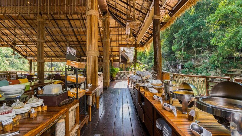 Thailand-River-Kwai-Hotel-The-Float-House-buffet1