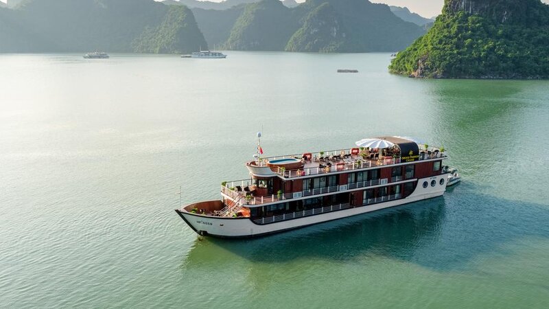 Vietnam-Halong-Bay-Orchid-Premium-Cruise-Schip