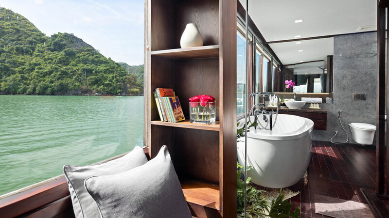 Vietnam-Halong-Orchid-Cruise-suite-balcony-cabin-4