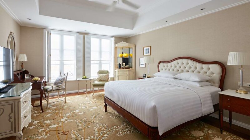 Vietnam-Ho-Chi-Ming-Park-Hyatt-Saigon-King-Bed-Deluxe