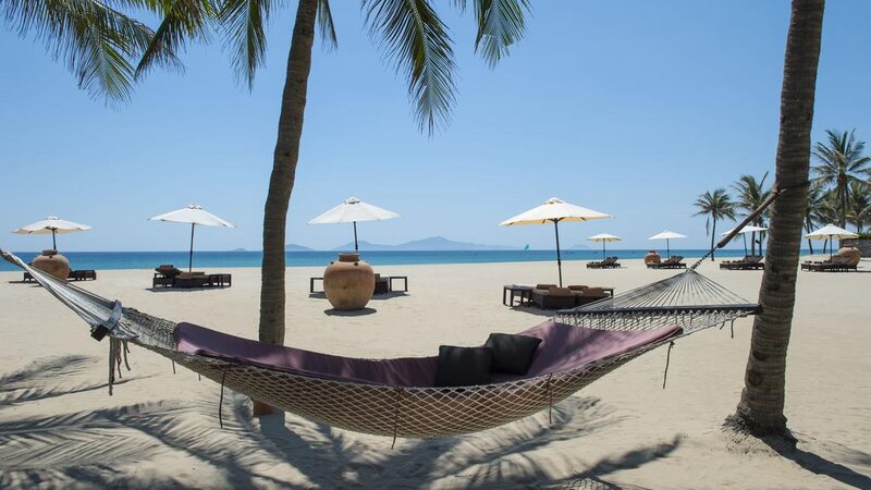 Vietnam-Stranden-Midden-Vietnam-Four-Seasons-Nam-Hai-hangmat-strand