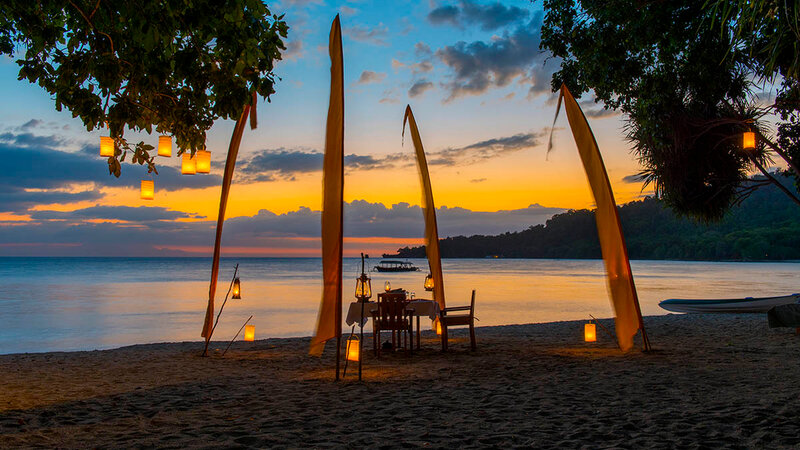 West-Sumbawa-Amanwana-beach-dining-experience