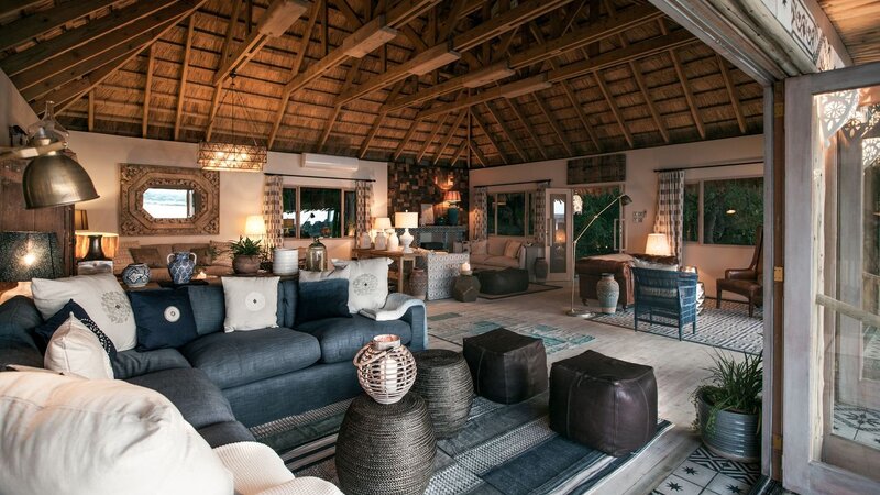 Zambia-Vic-Falls-Tongabezi-Lodge-lounge2