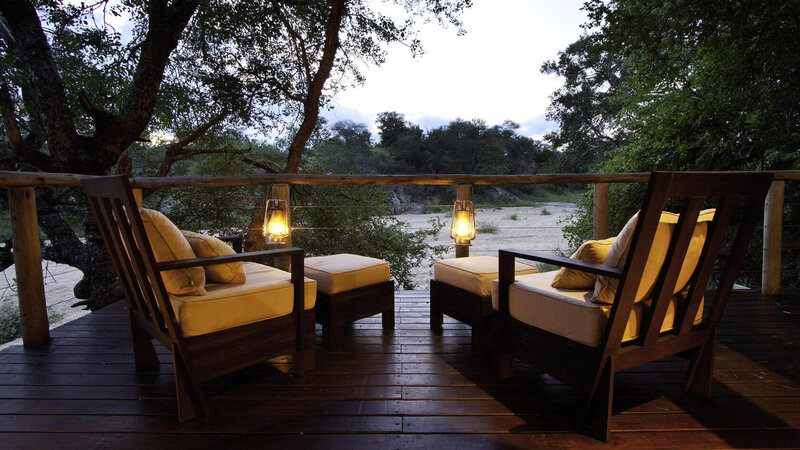 Zuid-Afrika-Kruger-Rhino-Post-Safari-Lodge-priveterras