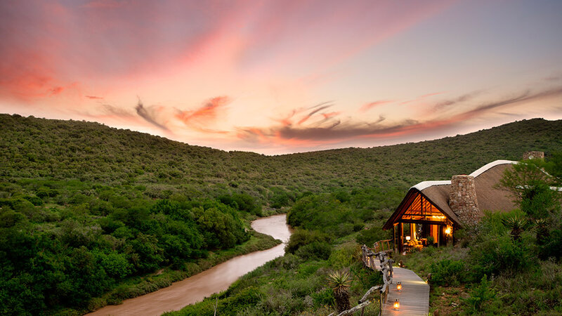Zuid-Afrika-oostkaap-kwandwe-Great-Fish-River-Lodge-buitenaanzicht