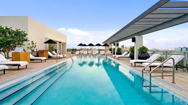 Zuid-USA-Miami-Hotels-Kimpton-Anglers-1-Pool