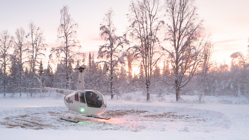 Zweden-Lapland-Harads-Loggers-Lodge-helicopter