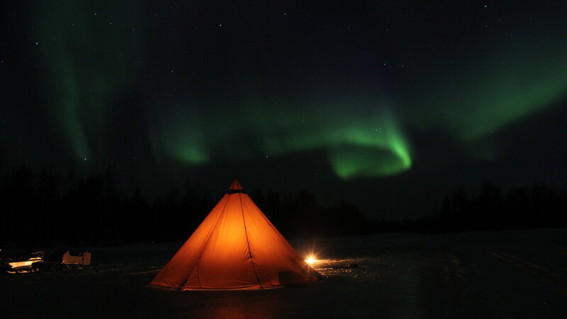 Zweden-Lapland-Harads-treehotel-johan-jansson-ice-dining 2JPG