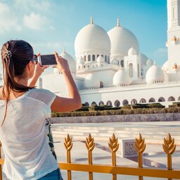 Abu Dhabi-Sheikh Zayed Moskee - vrouw foto