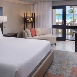 Antillen-Aruba-Bucuti-and-tara-beach-resort-deluxe-room