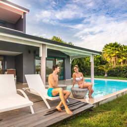 Antillen-Guadeloupe-La-Toubana-Hotel-Spa-master-suite-zwembad