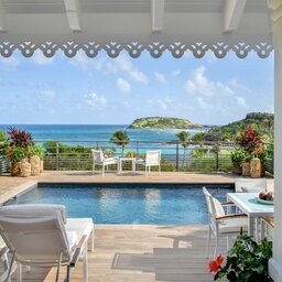 Antillen-Saint-Barths-Hotel-Rosewood-Le-Guanahani-ocean-pool-view-suite-2