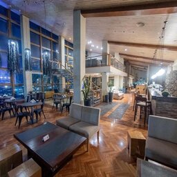 Argentinië-Ushuaia-Vuurland-Hotels-Albatros-bar