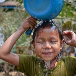 Azië-Cambodja-water-well1