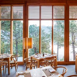 Bhutan-Punakha-Dhensa Punakha-restaurant 4