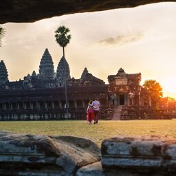 Cambodja-Siem Reap-hoogtepunt-koppel in Angkor Wat